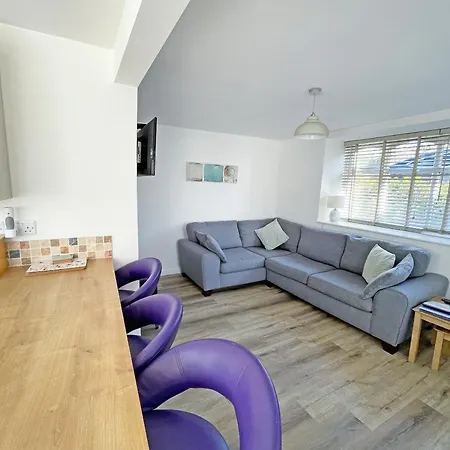 Old Chapel 度假居 利文斯