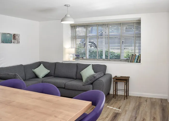 Old Chapel Дом отдыха *