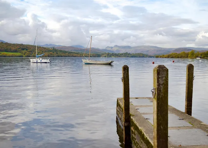 Old Chapel * 利文斯